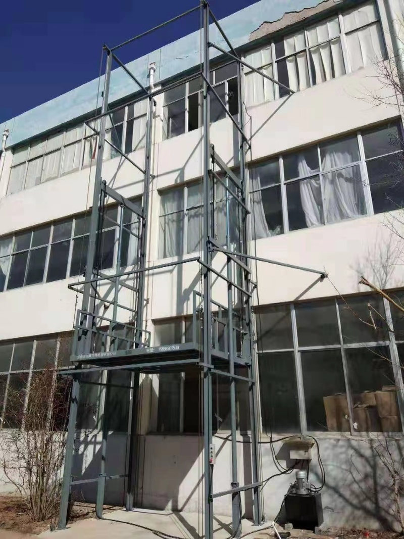 六安室外贴墙货梯